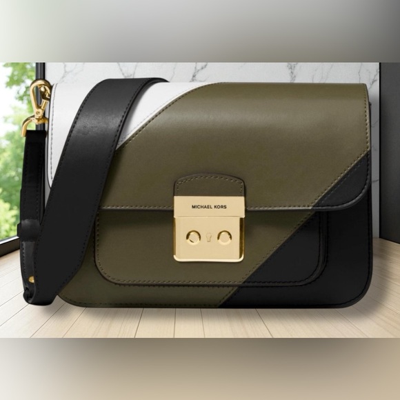 NWT Michael Kors Sloan Editor Tricolor Shoulder Bag $328 Smooth Leather - Picture 1 of 15